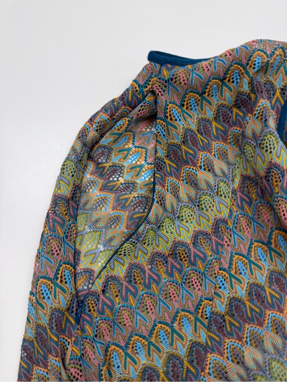 ✅ Donna Morgan Sleeveless Maxi Dress in Teal and Multicolor Wave Print size 4 - Picture 14 of 14